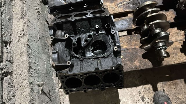 блок двигуна