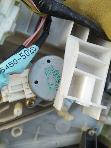 Привод заслонки отопителя lexus