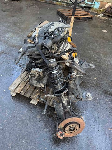 Двигун у зборі