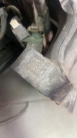 колектор впускний