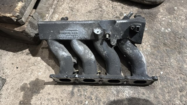 Впускной коллектор