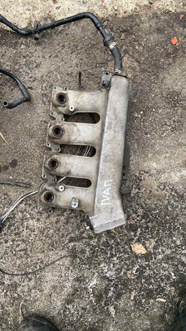 коллектор впускной