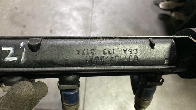 Распределитель топлива (рампа)