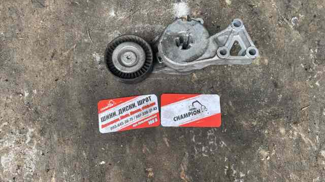 Натяжитель приводного ремня