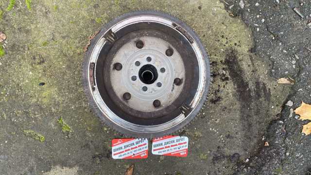 Маховик двигуна — фото 3