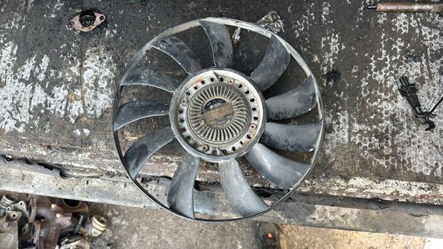 Вискомуфта (вязкостная муфта) вентилятора охлаждения