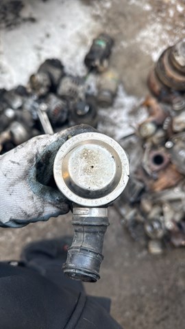 Клапан PCV вентиляции картерных газов