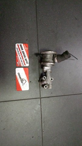 Клапан PCV (вентиляції картерних газів)