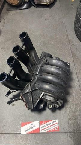 колектор впускний