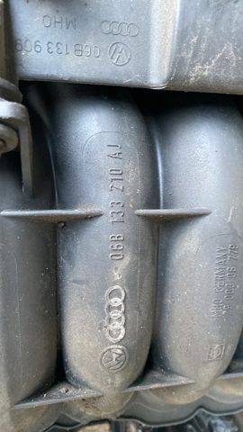 Колектор впускний — фото 2