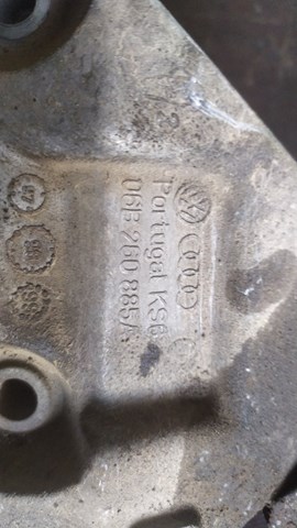 Кронштейн компресора