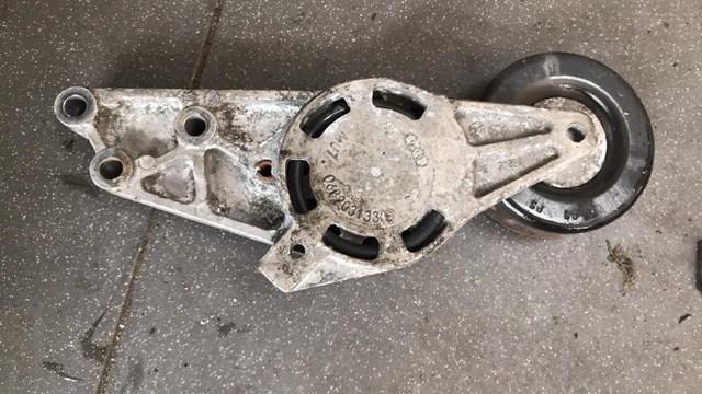 Натяжитель приводного ремня