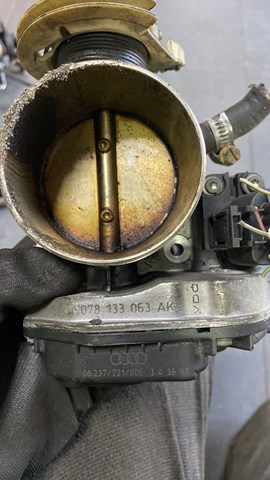 дросельна заслонка