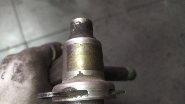 Регулятор тиску палива