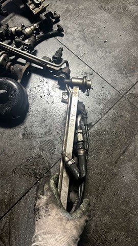 Форсунка впрыска топлива