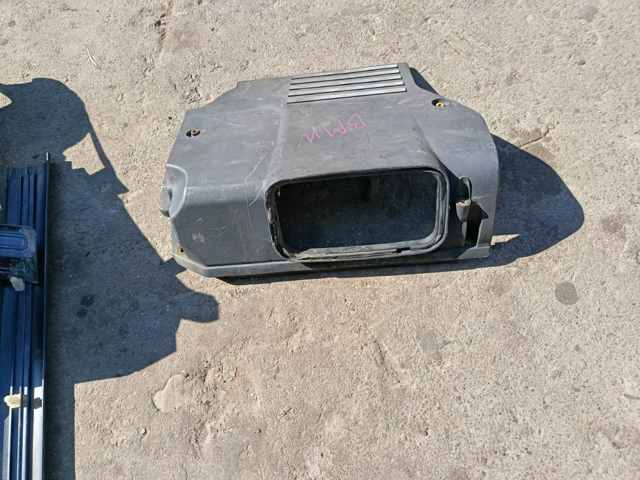 Кришка двигуна