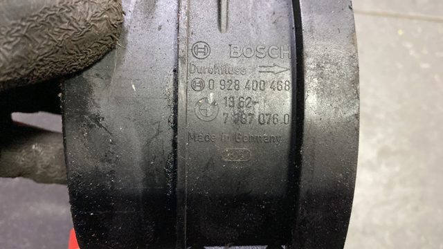 0928400468 BOSCH Датчик потока (расхода) воздуха, расходомер M.A.F. - (Mass Airflow) купить в Запорожье