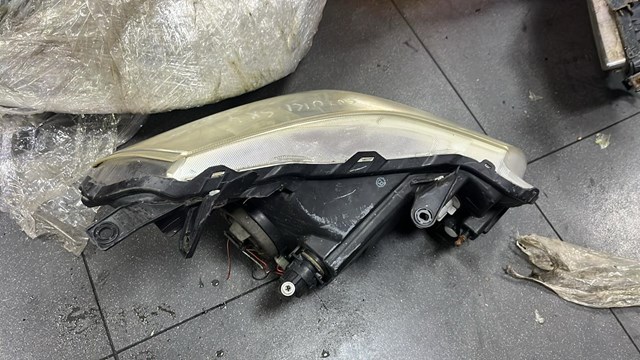 Фара левая передняя suzuki sx 4