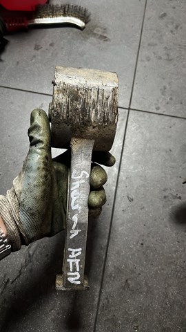 Подушка (опора) двигателя задняя