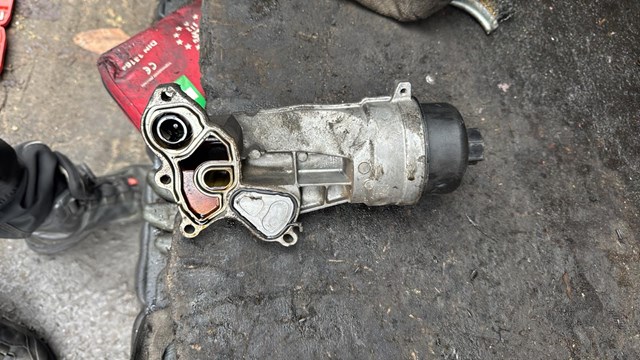 Корпус масляного фильтра