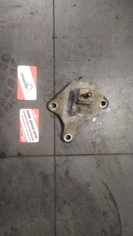 Подушка (опора) двигуна, ліва