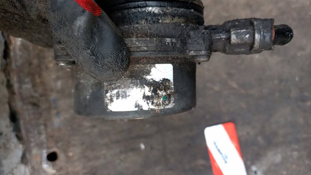 Насос вакуумний