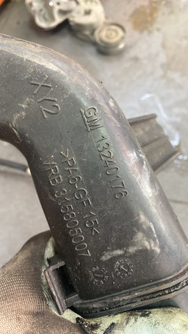 Патрубок інтеркулера