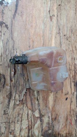 Бачок системи охолодження, розширювальний