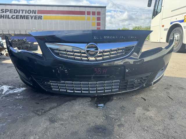 Кожух бампера переднего 13264403 OPEL