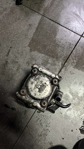 Насос гидроусилителя руля (ГУР)