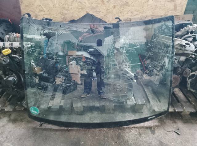 Скло лобове