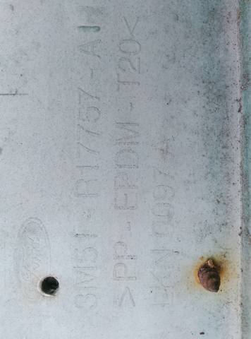 Бампер передний