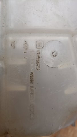 GM 13393368 Бачок системы охлаждения в наличии Винница