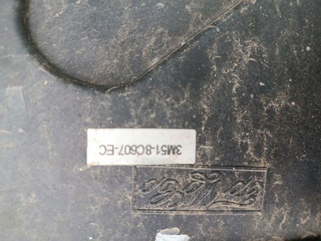 Дифузор радіатора охолодження, в зборі з двигуном і крильчаткою