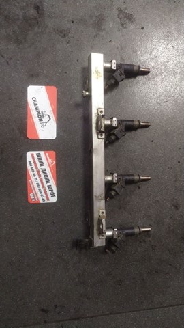 Форсунка впрыска топлива