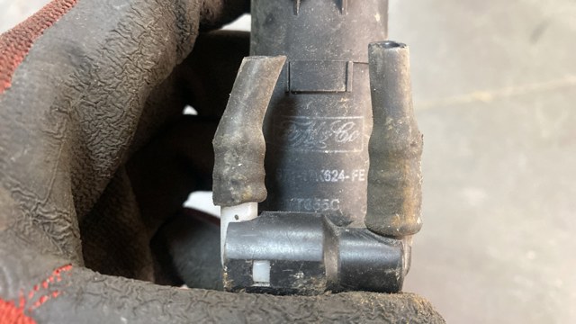 Насос-двигун омивача скла, перед/зад