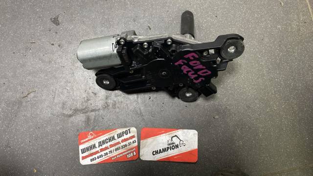 Двигун склоочисника заднього скла