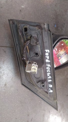 Дзеркало заднього виду, ліве