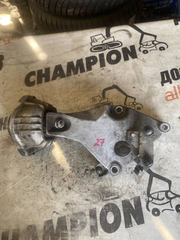 13981112 BMW Кронштейн подушки (опоры) двигателя левой купить в Черкассы
