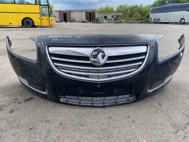 Буфер (бампер) передний 1400479 OPEL
