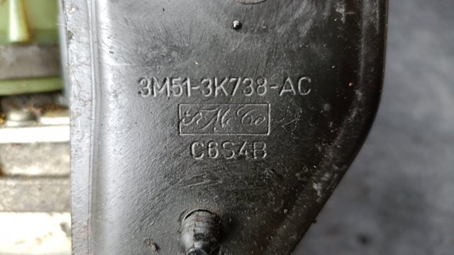 Кронштейн гидроусилителя