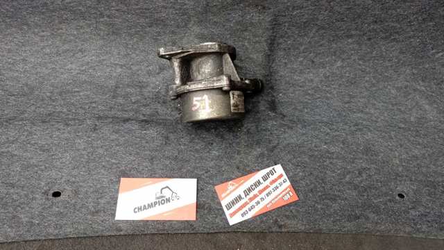 Насос вакуумний