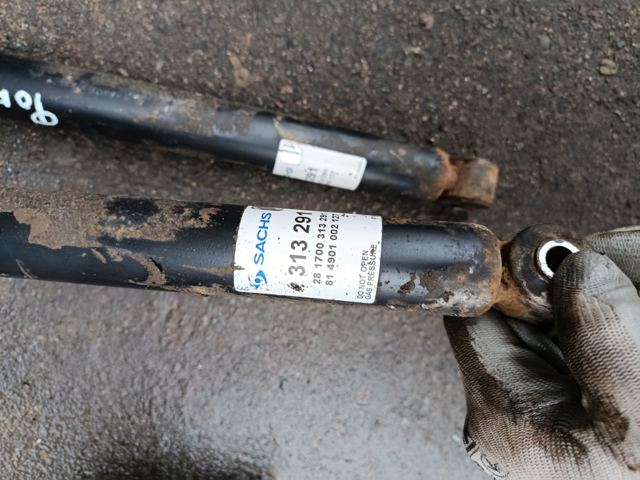 Амортизатор задній — фото 2