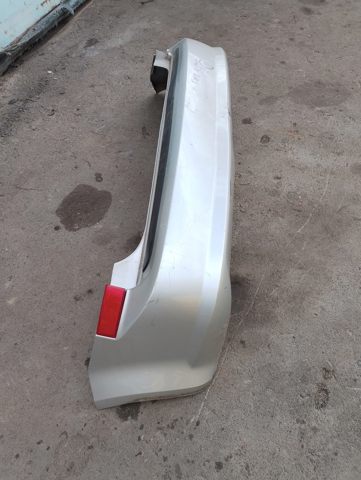 Бампер задній