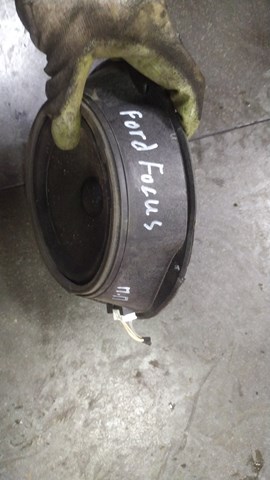 Динамік передньої двері