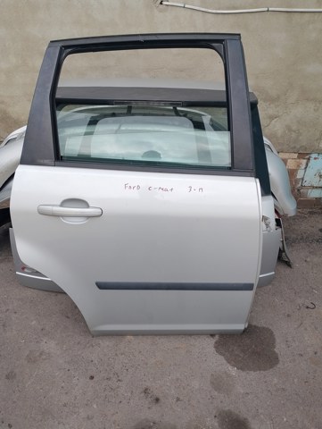 Двері задні, праві