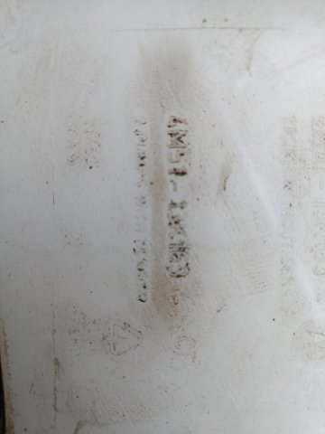 Бачок омивача скла