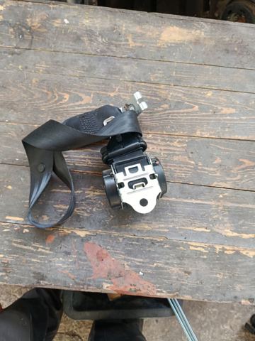 Ремінь безпеки — фото 6