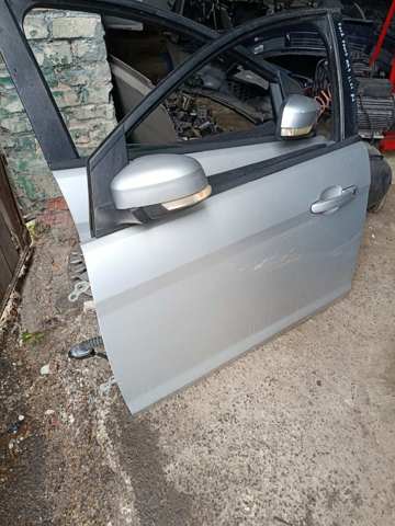 Дзеркало заднього виду, ліве