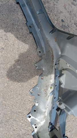 Бампер передній